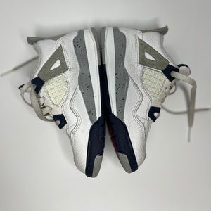 Midnight Navy Blue Jordan 4s